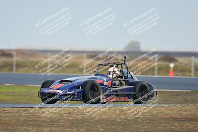 media/Jan-26-2025-CalClub SCCA (Sun) [[cfcea7df88]]/Group 7/Qualifying/